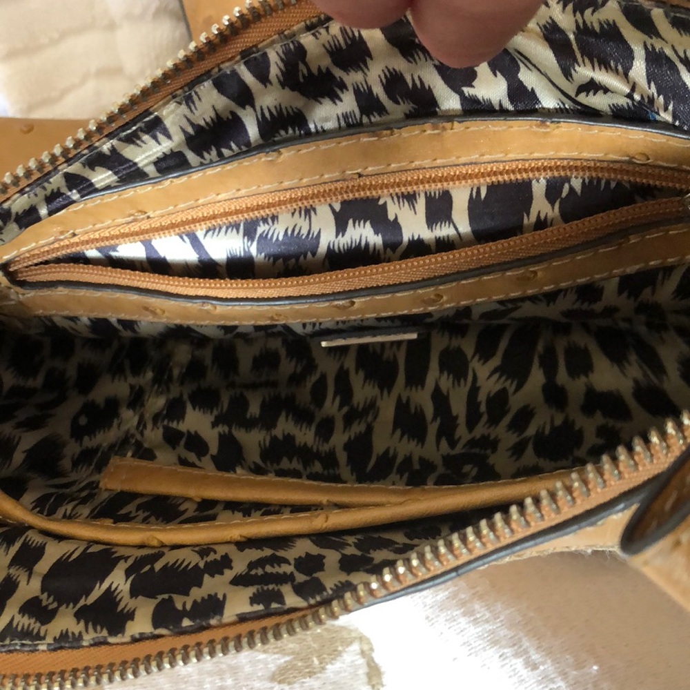 Guess Leather Purse - Picture 2 of 3